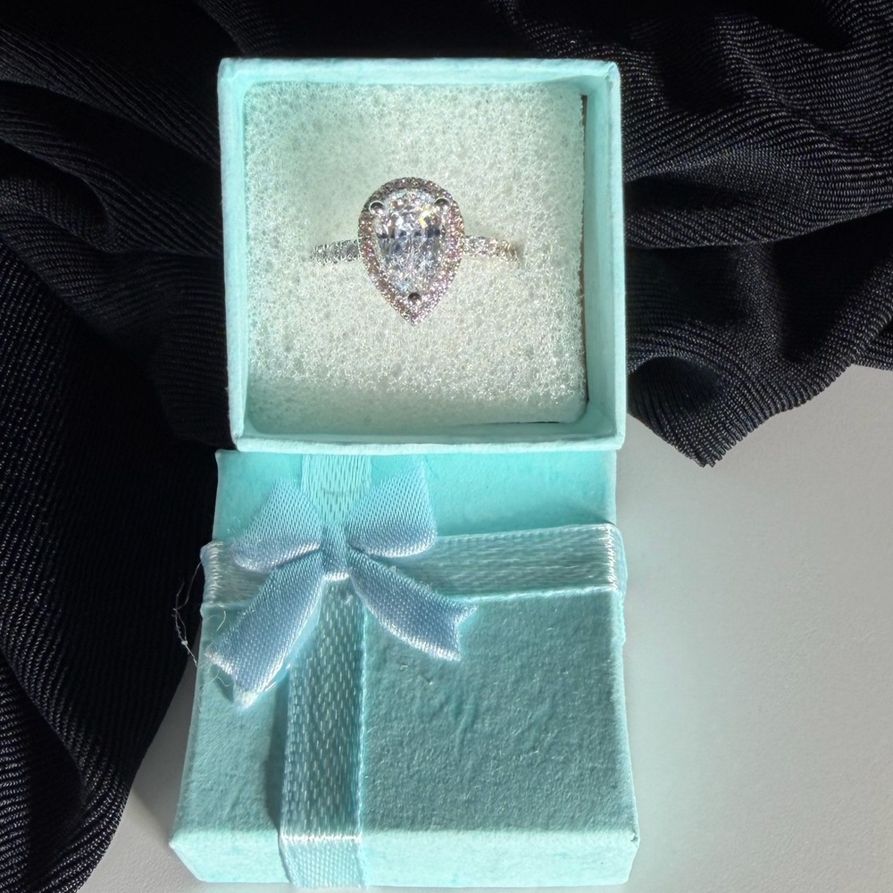 Elegant Silver CZ Teardrop Ring